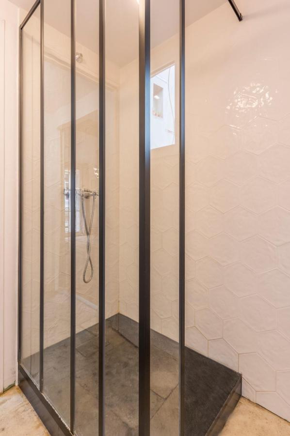 La Parenthese Roucher Montpellier - Duplex Climatise T2 Coeur Ecusson Meuble Toursime 3 Etoiles Kültér fotó